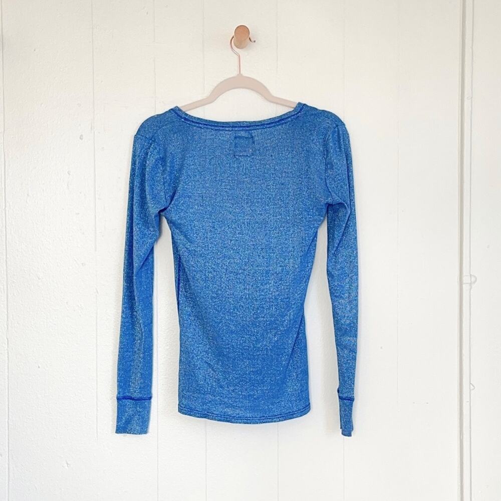 Vintage 2000s Victorias Secret PINK Metallic Heart Heathered Henley Top Blue M - Picture 8 of 8